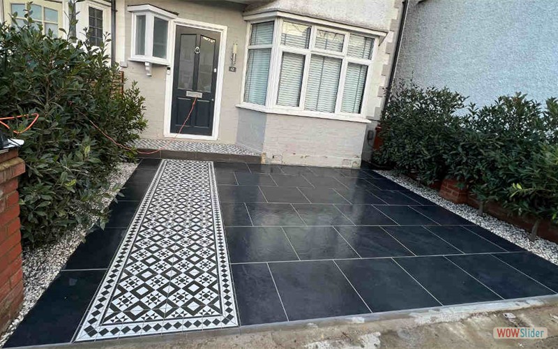 black-and-white-driveway